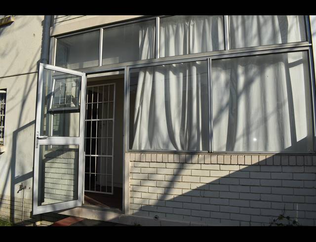2 BEDROOM APARTMENT SOLD IN ROSEBANK